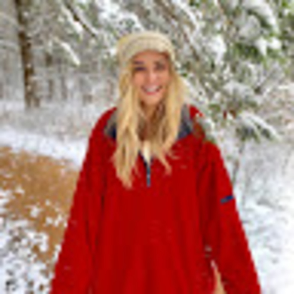 Meet your Posher, Emily e
